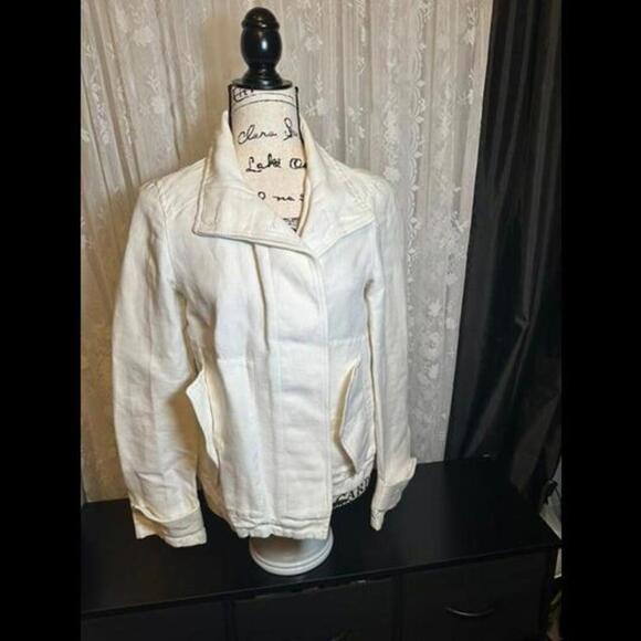 Jackets & Blazers - Stile Benetton White Linen Jacket - Size Small